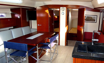 Elba cabin charter