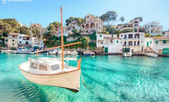  Discover the Quiet Beauty of Balearic Islands