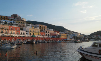 From Amalfi Coast to Pontine islands