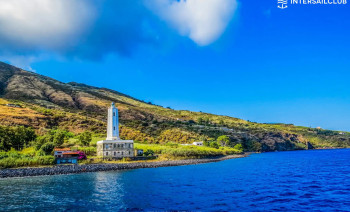 Sailing Holiday: Discover the Aeolian Islands like a local 