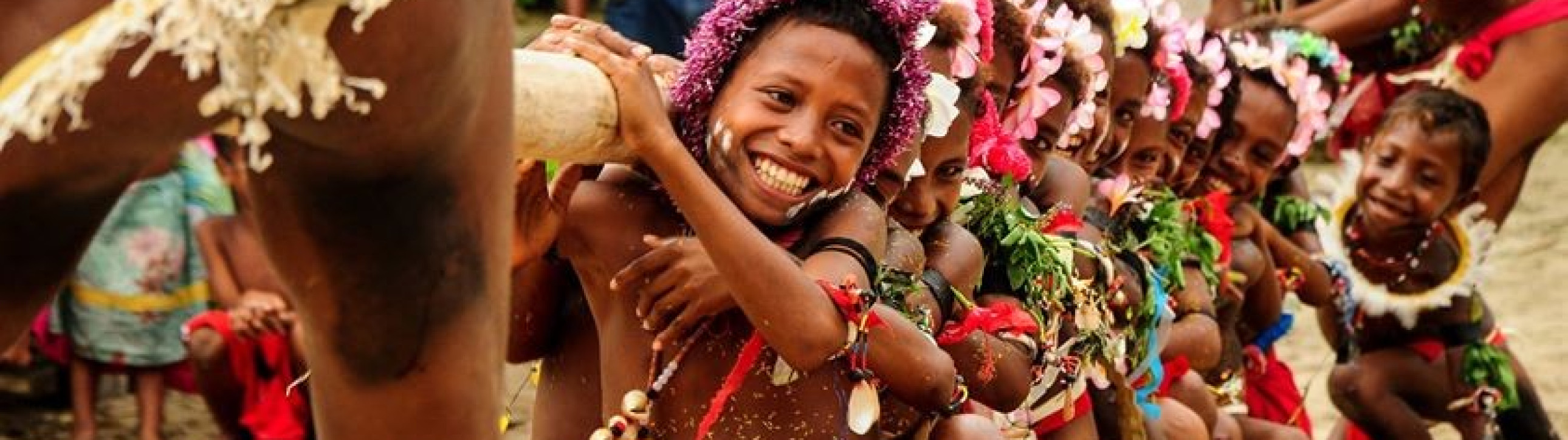 PNG, Alotau, Lusiades, Rabaul - cover photo