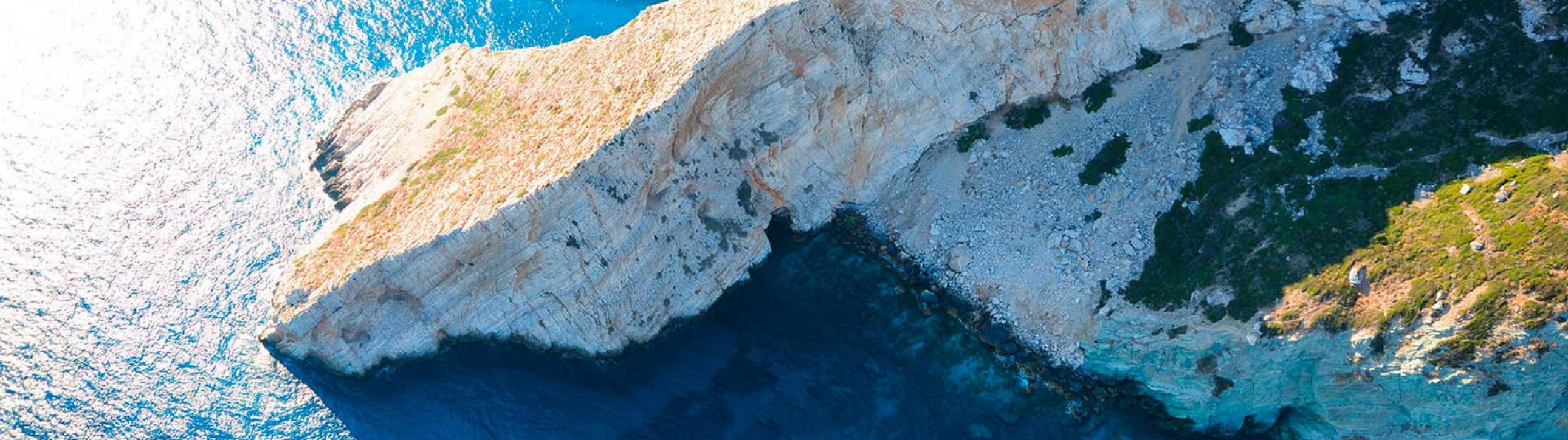 Discover the Beautiful Cyclades Islands Sailing from Paros to Santorini - cover photo