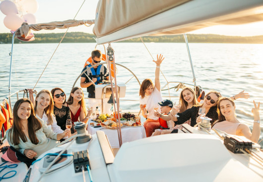 Vademecum: Cabin Charter Sailing Holidays