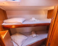 Bavaria 51 Cruiser interior, Double or Twin with shared bathroom