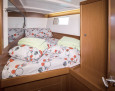 Oceanis 48 interior, Front Double Cabin