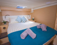 Lagoon 52F interior, Double cabin with private bathroom