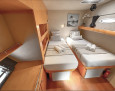 catamaran interior, twin cabin 