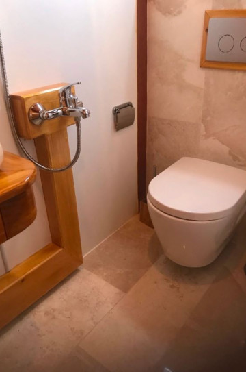 Gulet 6 cabins image 13