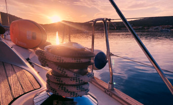 Cabin Charter Sailingweek around Split's islands with skipper and hostess-chef