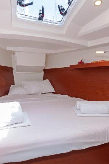 Hanse 345 image 3