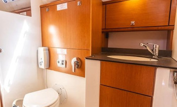 Northern Ionian Sailing Cabin Charter from Lefkada: A 7-Day Cruise to Paxos, Antipaxos and Corfu
