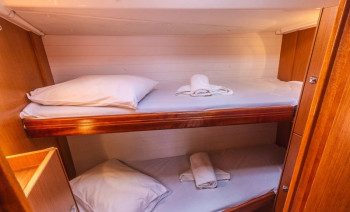 Northern Ionian Sailing Cabin Charter from Lefkada: A 7-Day Cruise to Paxos, Antipaxos and Corfu