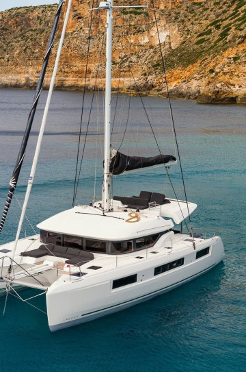 Lagoon 50 image 1