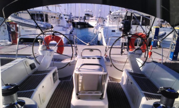 Sailing Adventure in the Small Cyclades – 7-Day Cruise from Paros