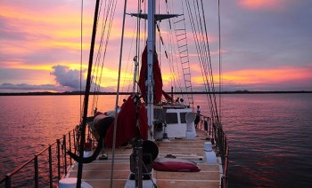 Tonga Sailing Tour 