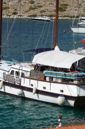 Balun was built in 1987 in a shipyard of Istanbul image 3