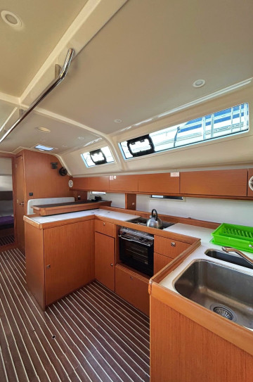 Bavaria Cruiser 51 ft 2019 image 6