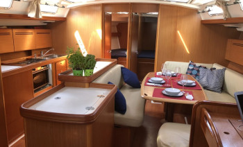 Aeolian Islands Sailing Adventure: seven-Day Sailing Cruise from Lipari