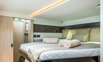 7-Day Ionian Islands Sailing Cruise from Lefkada to Ithaca, Kefalonia and Kastos