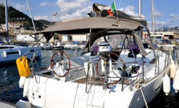 Discover the Cilento Coast: Sailing Adventure from Salerno (4 days in low season only)