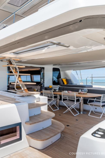 Lagoon Sixty 5 owner cabin image 6