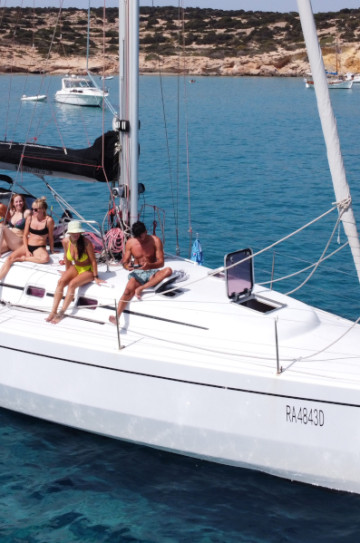 Performance Sailing Yacht image 1