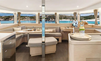 Croatia One-Way Catamaran Cruise: Split to Dubrovnik – 7-Day Island-Hopping Itinerary