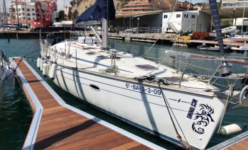 Sailboat Vacations from Barcelona to Ibiza and Formentera
