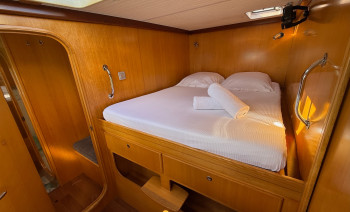 6 Day Azores Sailing Expedition from São Miguel to Santa Maria