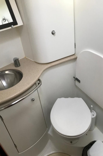 Sun Odyssey 49.5 image 8