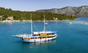 Deluxe Gulet Cabin Charter Croatian Islands