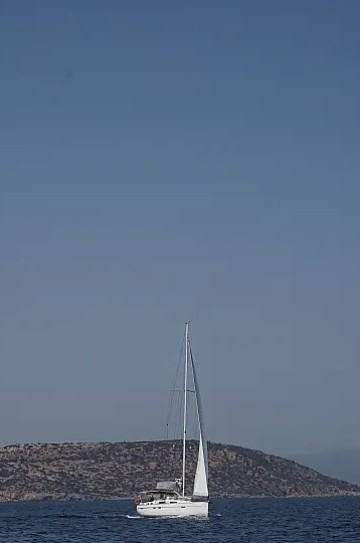 Bavaria Cruiser 51 image 1