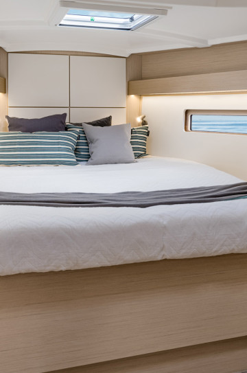 Sailboat Roulette: Oceanis 40.1, Oceanis 47 & Sun Loft image 8