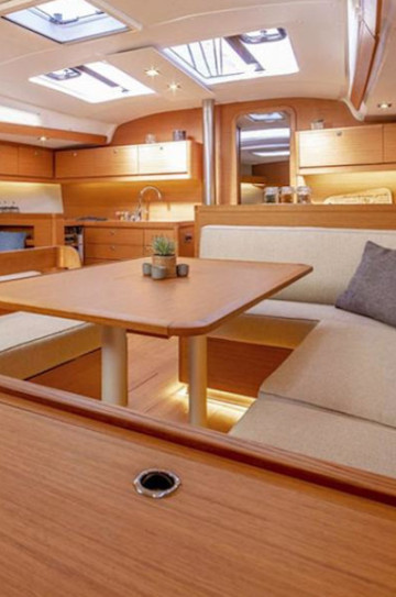 Dufour 430 Grand Large image 3