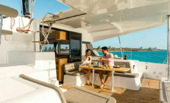 Croatia One-Way Catamaran Cruise: Split to Dubrovnik – 7-Day Island-Hopping Itinerary