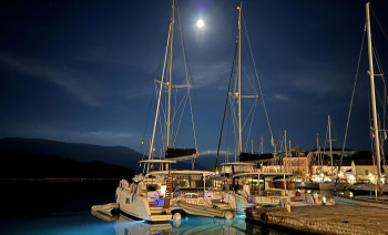 Catamaran Sailing Ionian Islands from Lefkas