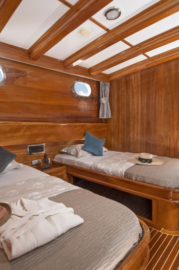 Gulet Deluxe 8 cabins image 20