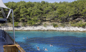 Deluxe Gulet Cabin Charter Croatian Islands