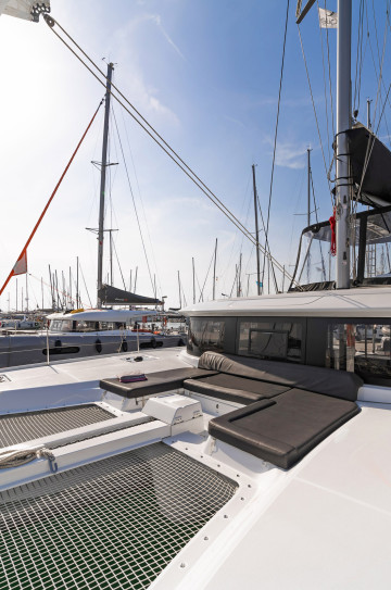 Lagoon 46 image 14
