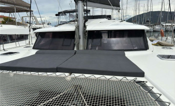 Catamaran Sailing Ionian Islands from Lefkas