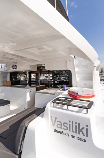 Lagoon 46 image 20