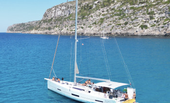 Sailing Experience Between Sardinia and Balearic Islands