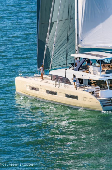 Lagoon Sixty 5 owner cabin image 4