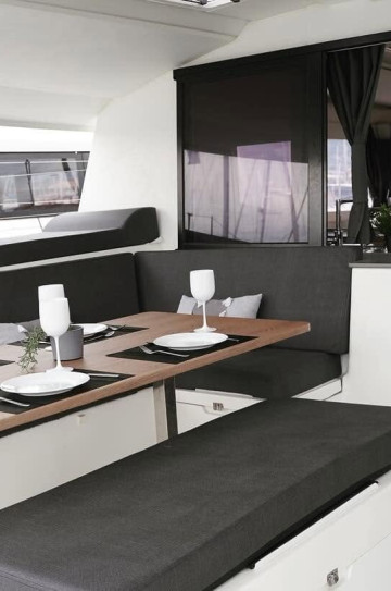 Fountaine Pajot Helia 44 image 12