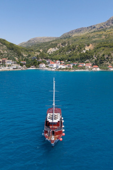 Classic Motor Sailer image 2