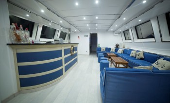 Luxury Catamaran for Unique Day Cruises in Canary Islands