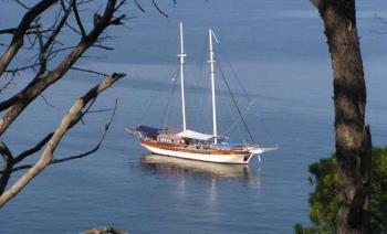 Gulet Sailing in the Gods Islands