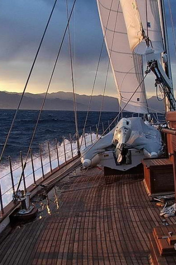 Sailing-Schooner image 15
