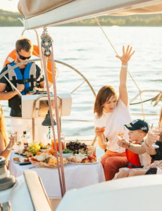 Vademecum: Cabin Charter Sailing Holidays