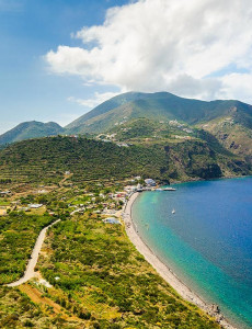 Calm seas & short hops - Easy sailing in Sicily
